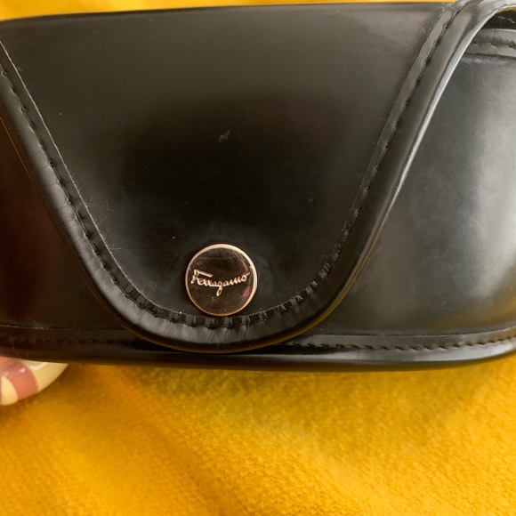 Auth. Salvatore Ferragamo sunglasses - Picture 5 of 6